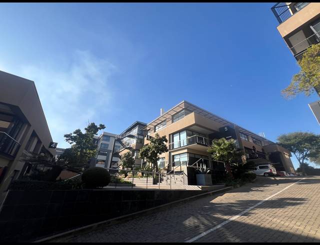 121M² OFFICE TO LET IN ILLOVO